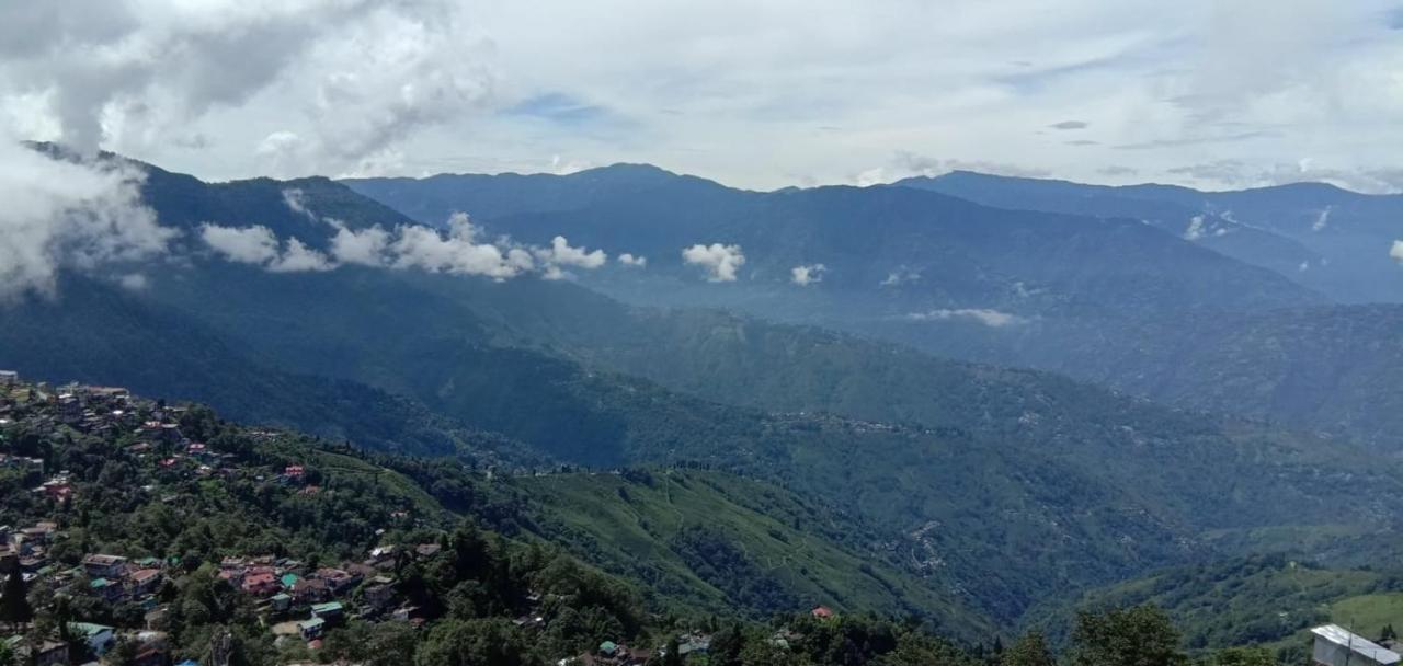 Rise N Shine Homestay Darjeeling  Exterior photo